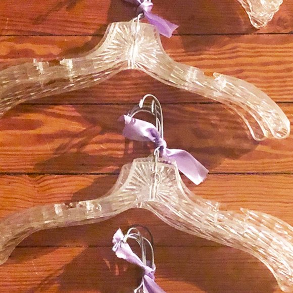 75 Total Strong 17" Clear Dress Hangers